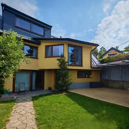 Hortenzia House With Free Parking Apartment *